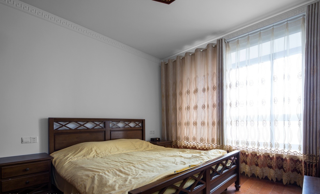 简中式装修风格卧室窗帘搭配效果图