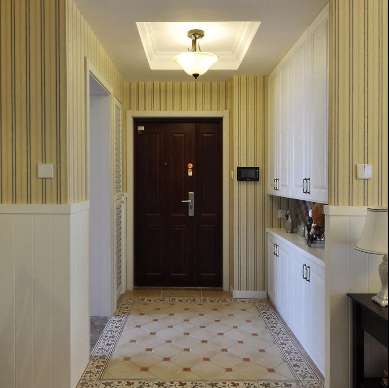 竖条纹墙纸入户玄关效果图