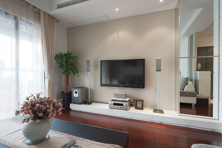 现代背景墙低层电视柜效果图 现代背景墙低层电视柜效果图