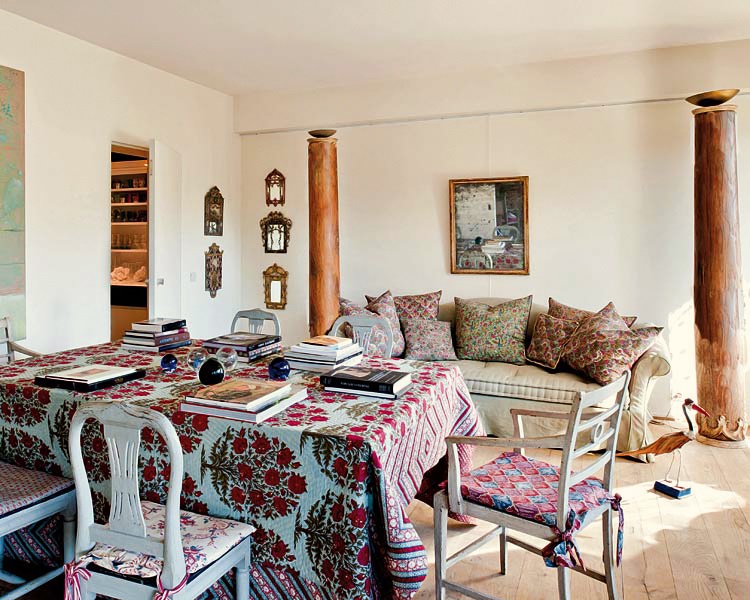 乡村田园风格餐厅实木圆柱设计效果图