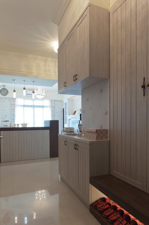 最新简约装修家居吊柜设计 - 效果图