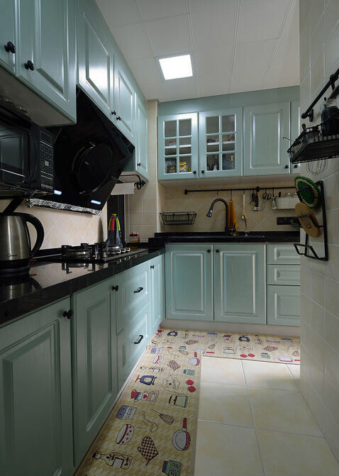 浅蓝清新混搭地中海厨房橱柜效果图 浅蓝清新混搭地中海厨房橱柜效果图