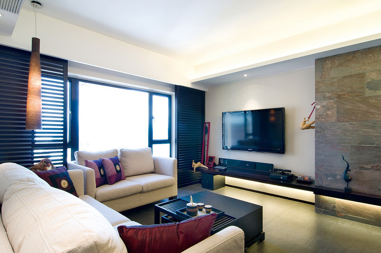 时尚中式简韵客厅窗户设计 时尚中式简韵客厅窗户设计