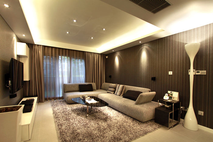 含蕴现代暗色调质感客厅飘窗效果图