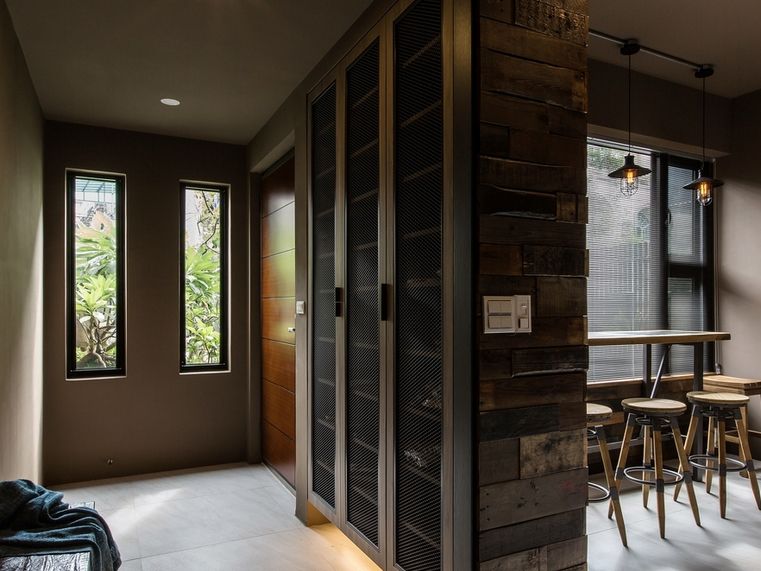 个性现代复古工业风混搭玄关效果图