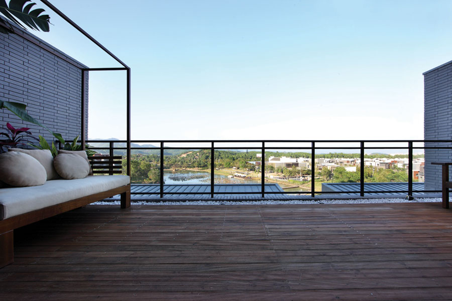 东南亚风格开放式阳台设计装修图片 东南亚风格开放式阳台设计装修图片