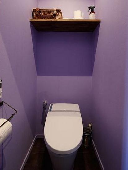 复古现代装修风格卫生间一角不规则背景墙设计图片 - 效果图