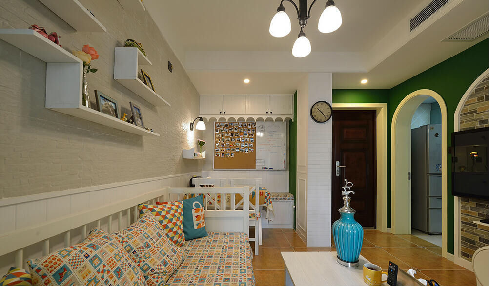 不规则混搭地中海小户型背景墙设计欣赏图 不规则混搭地中海小户型背景墙设计欣赏图