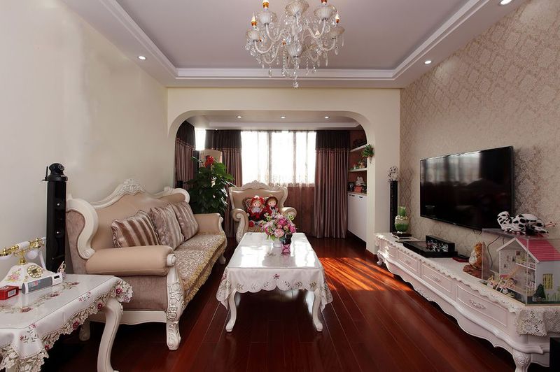 浪漫温馨简欧风格设计三居客厅装修效果图