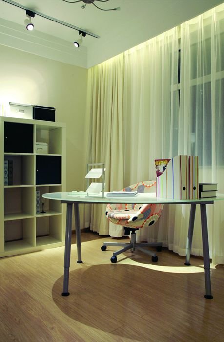 现代黑白简约电脑房效果图