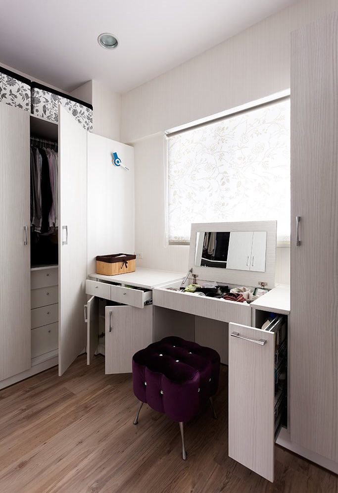 时尚现代衣帽间化妆桌设计 - 效果图