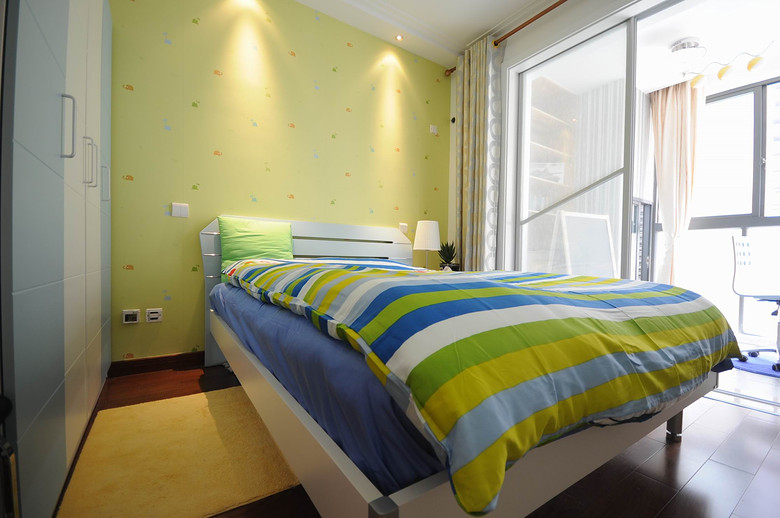 简约小清新儿童房设计效果图