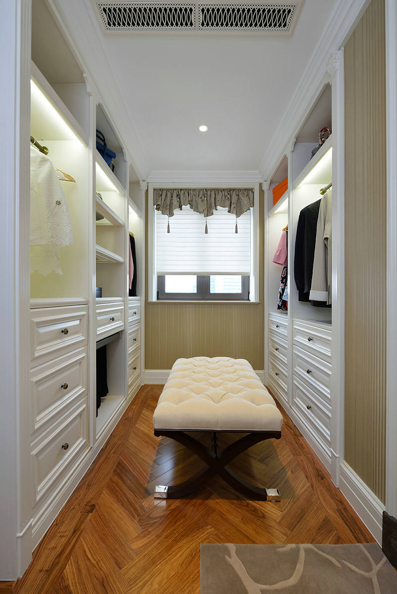 超美豪华欧式衣帽间效果图