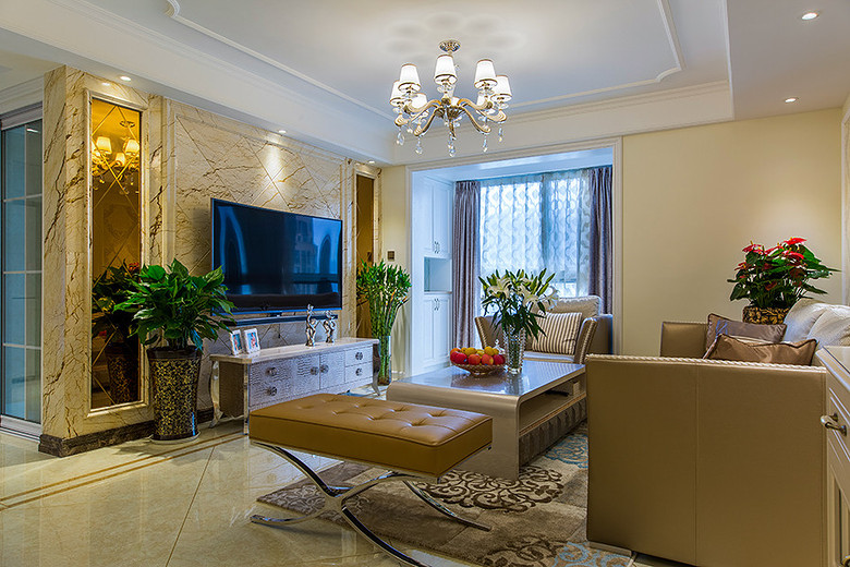 休闲浪漫时尚简欧风格客厅绿色植物点缀效果图