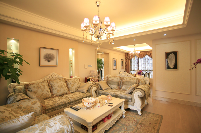 简欧风格设计客厅灯具装修效果图片