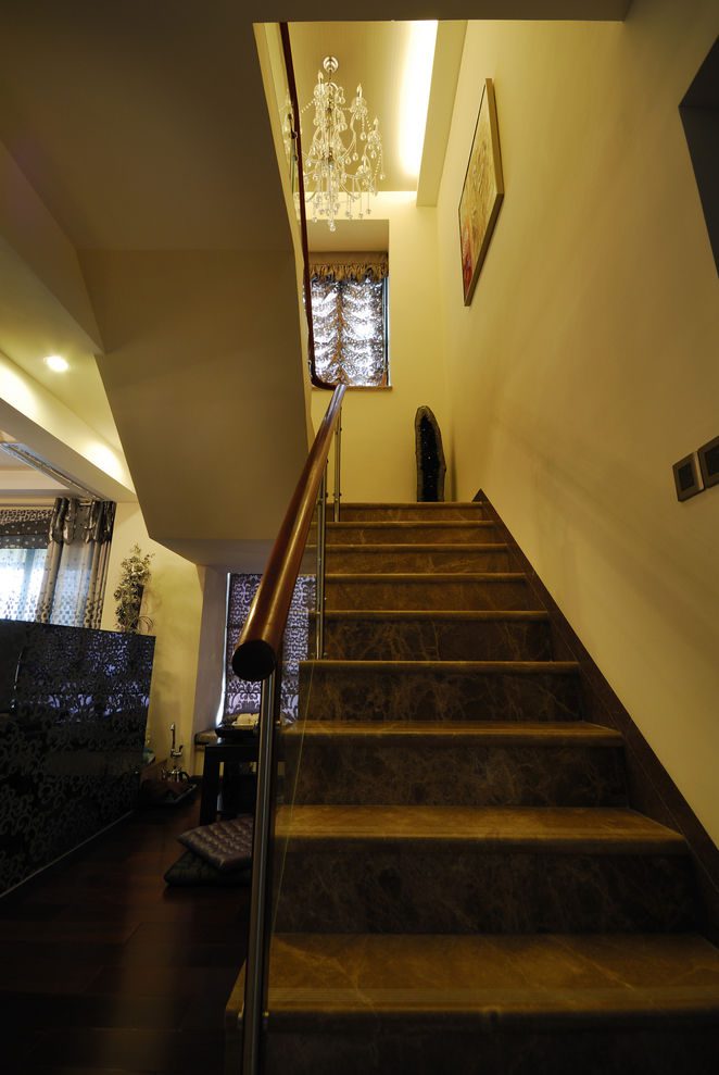 新古典复式现代大理石楼梯设计装修图 - 效果图