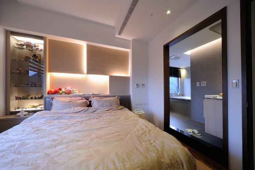 简约现代卧室卫生间隔断设计 - 效果图