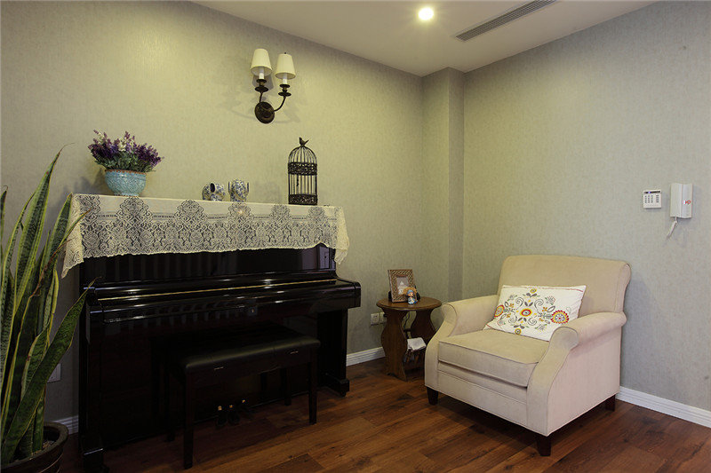 田园风格家居钢琴放置设计