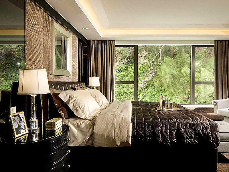 奢华后现代主卧软包背景墙效果图