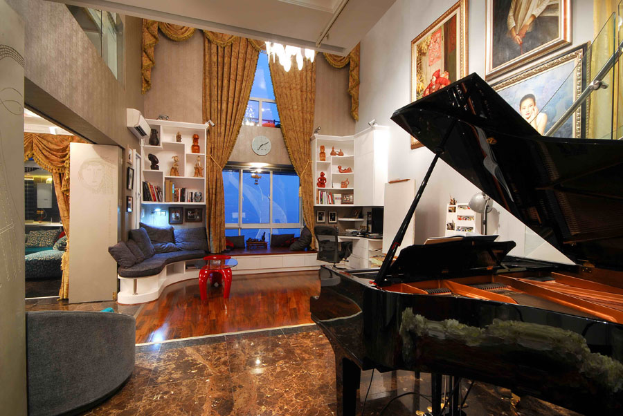 格调高雅混搭挑高客厅设计装修效果图