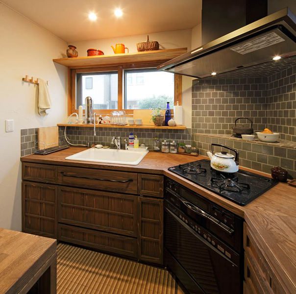 简洁古朴日式装修风格厨房橱柜装饰图 - 效果图