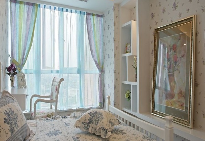 清爽简约碎花田园风公寓卧室装饰效果图