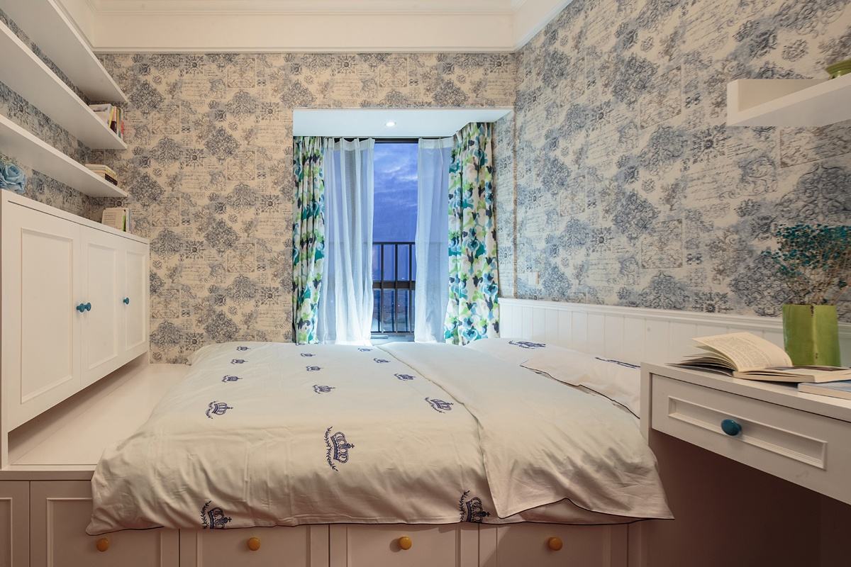 白色清新现代儿童房小阳台设计 白色清新现代儿童房小阳台设计