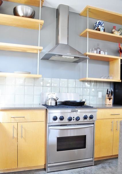 简洁优雅现代混搭 厨房墙面置物架设计 - 效果图