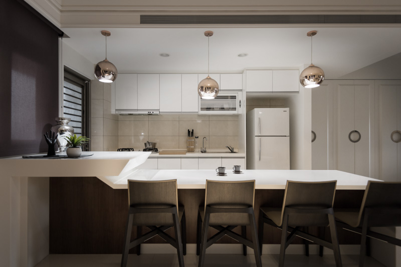 咖色系现代简约吧台椅装饰 - 效果图