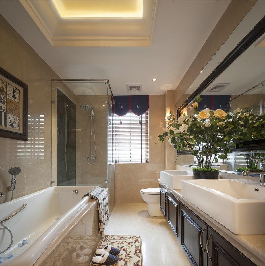 浪漫古典豪华欧式卫生间装饰效果图 浪漫古典豪华欧式卫生间装饰效果图