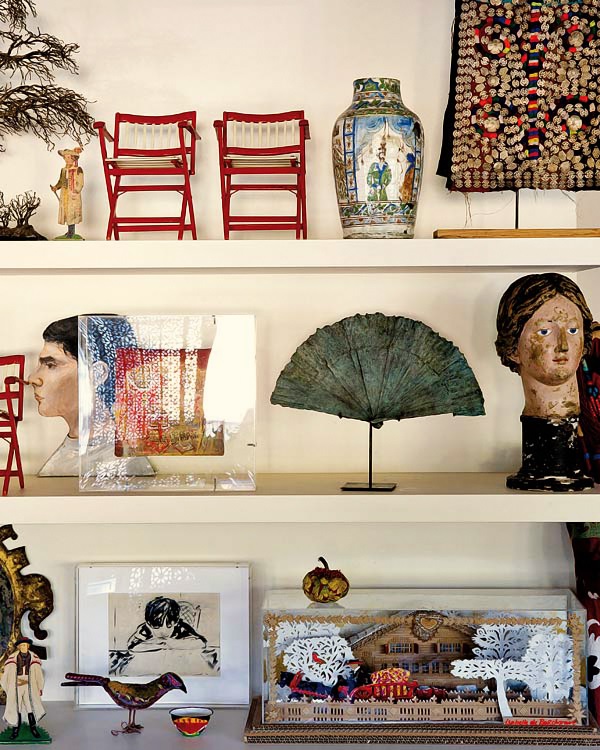 现代风格书房墙面博古架设计装修图片 现代风格书房墙面博古架设计装修图片