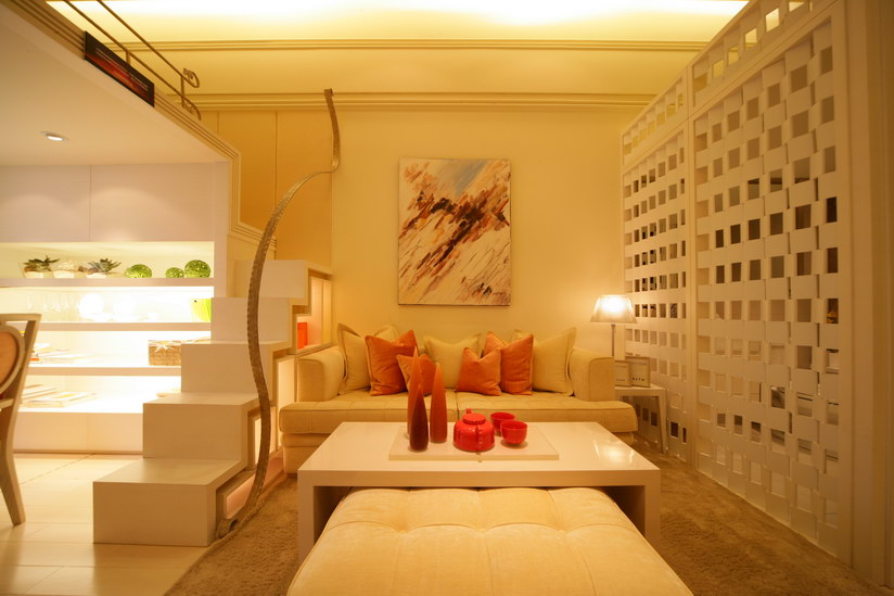 优雅日式创意楼梯隔断装修图 - 效果图