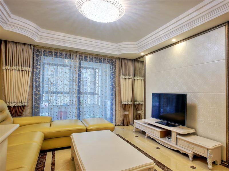 简单朴素之现代田园客厅装潢欣赏图