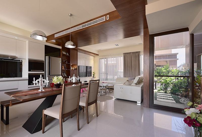 时尚通透现代风跃层美宅餐厅花园效果图