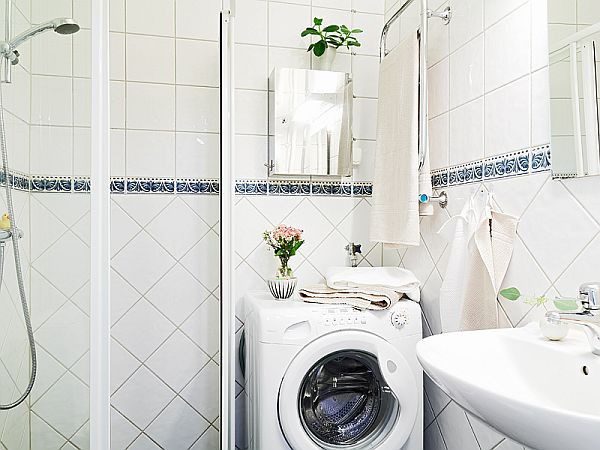 清新宜家卫生间 瓷砖腰线装饰图 - 效果图