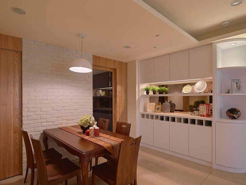 木质田园风餐厅多功能隔断效果图