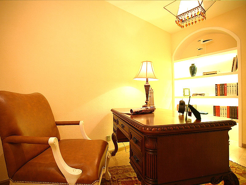 最炫地中海异域风书房书桌设计效果图 最炫地中海异域风书房书桌设计效果图