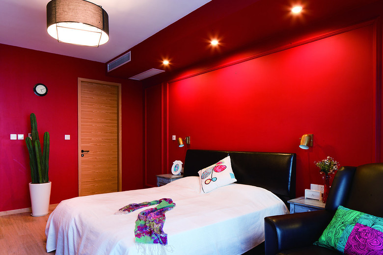 复古混搭风格卧室背景墙效果图 复古混搭风格卧室背景墙效果图