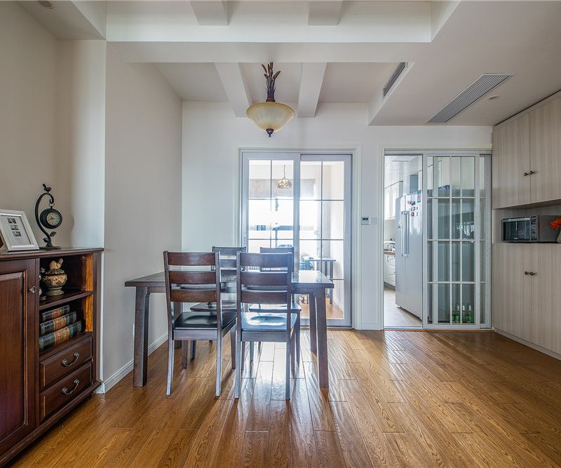 简约美式风格家居餐厅隔断吊顶效果图