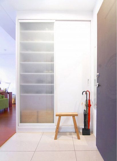 简洁日式玄关收纳柜设计 - 效果图