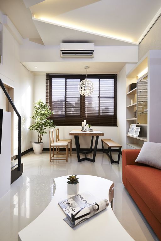 日式风格复式一楼吊顶效果图