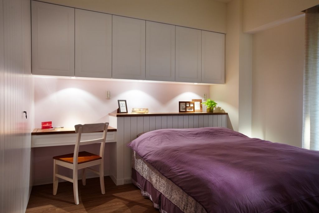 优雅美式卧室床头吊柜设计图 - 效果图