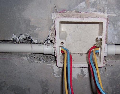 家庭电路改造施工流程 详解家居电路改造规范 - 翻新攻略