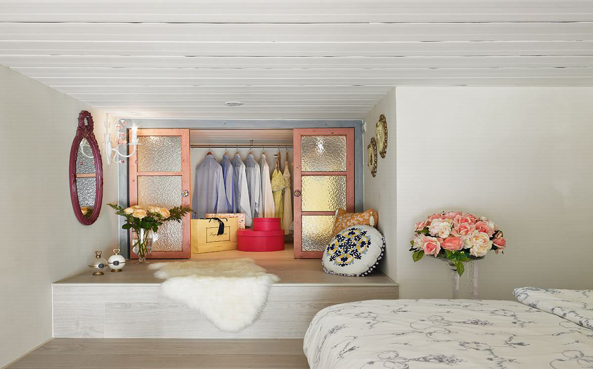 创意现代卧室地台衣柜组合设计装修图 - 效果图