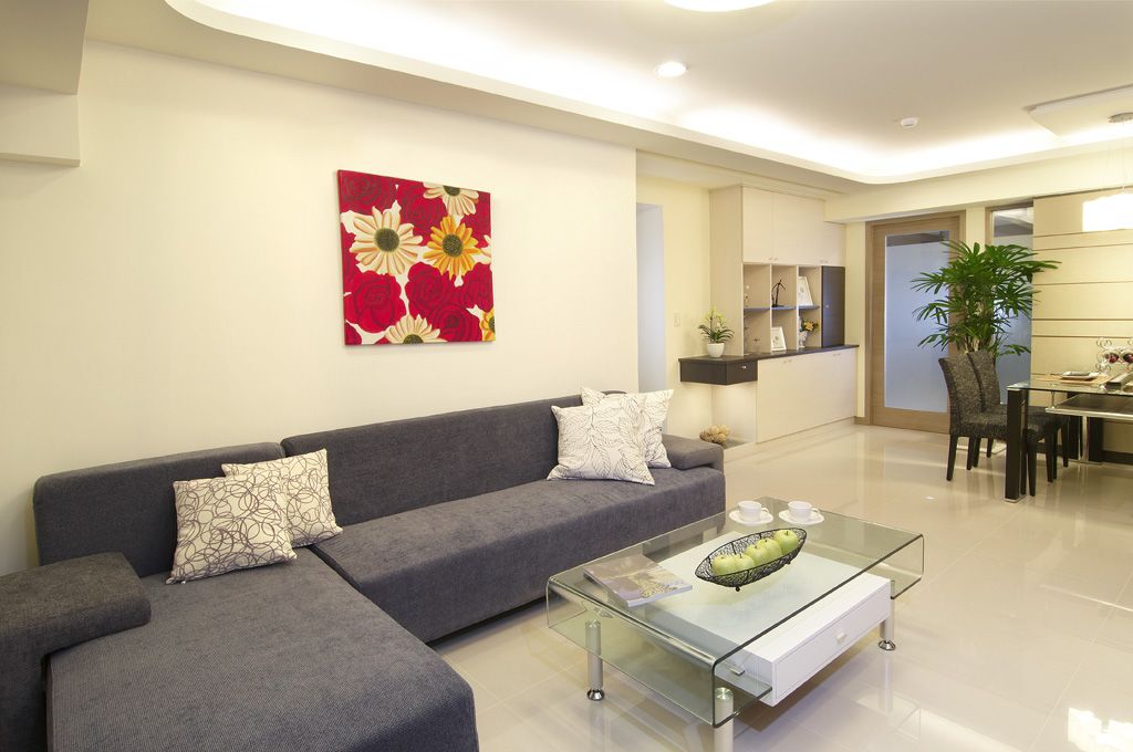 简约装修客厅玻璃茶几图 - 效果图