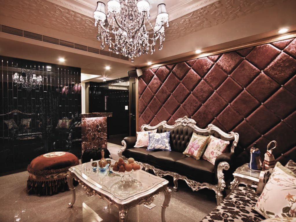 奢华欧式客厅软包背景墙设计 - 效果图