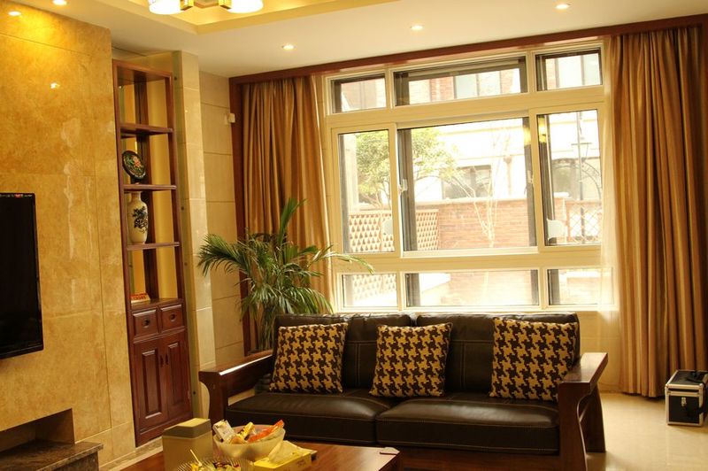 时尚现代风格设计客厅室内窗户效果图