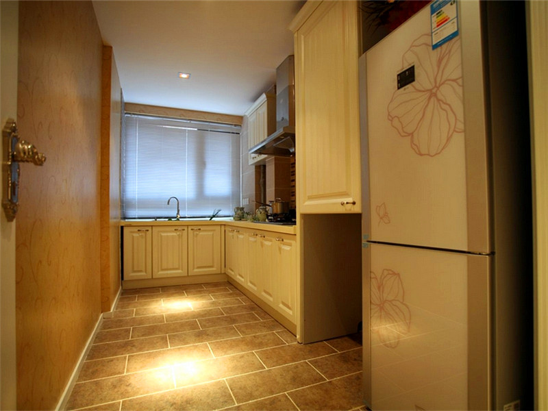 甜美温馨田园风格厨房装修效果图