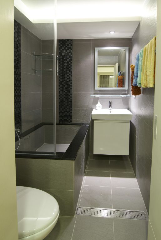 灰白简约家居卫生间装饰图 - 效果图