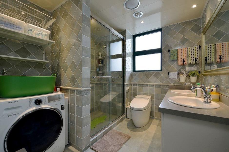 美式现代卫生间装潢效果图